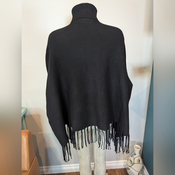 Elegant Black Fringe Poncho Turtle Neck sweater With Sleeves  One Size - Picture 6 of 11